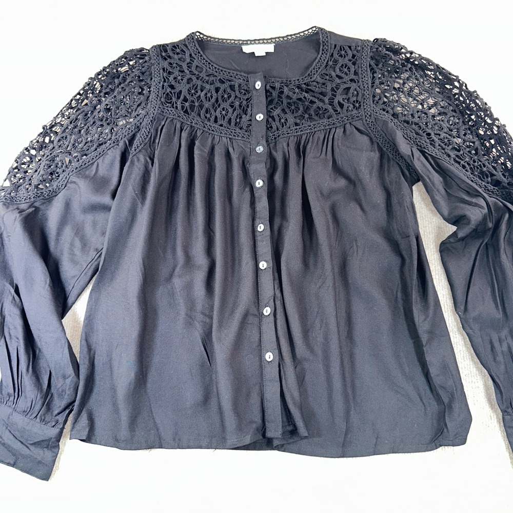 Velvet Heart Black Crochet Lace Yoke Button Front Rayon Blouse Medium